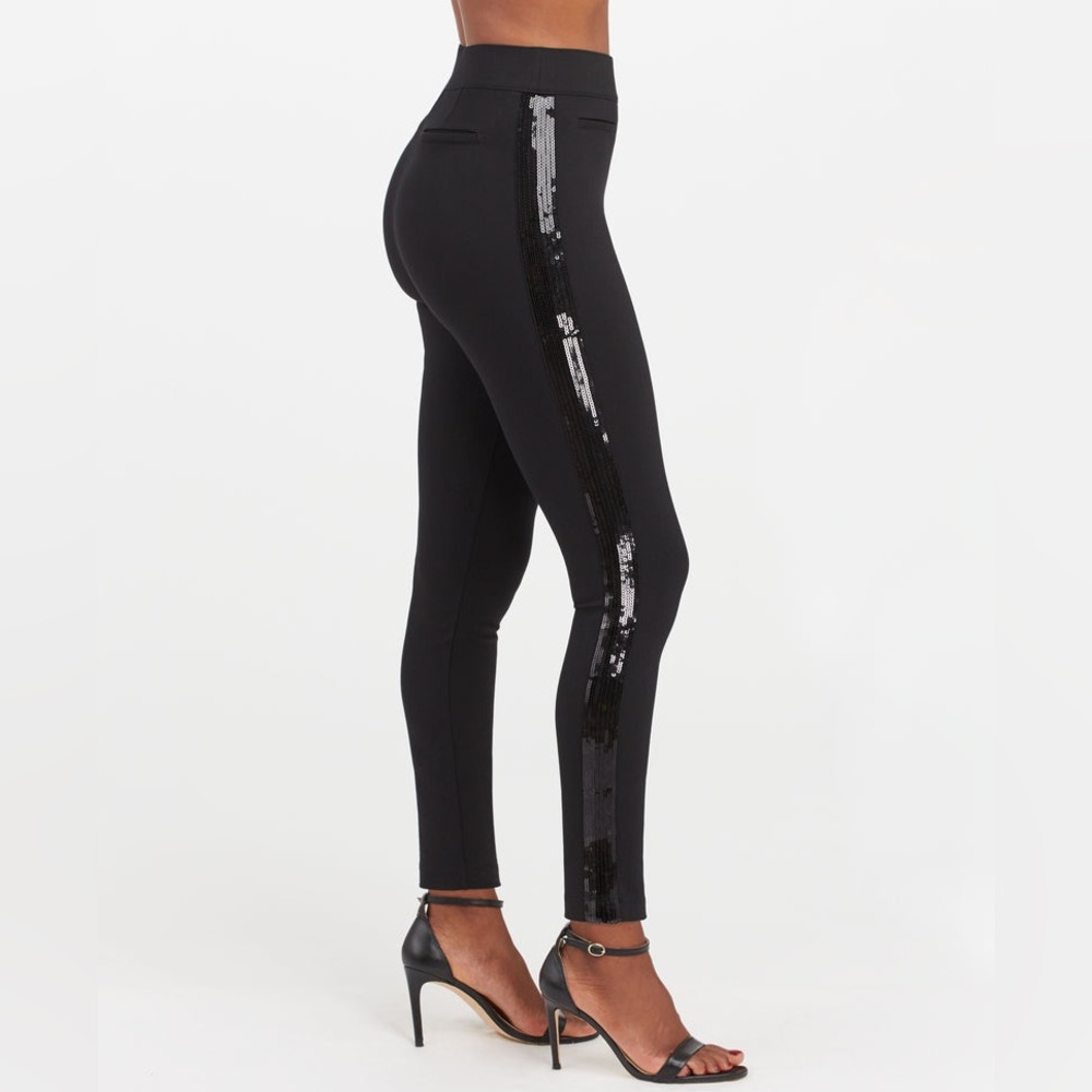 Spanks Ankle Sequin Tuxedo Skinny, size L sold out online, classic black, NWT